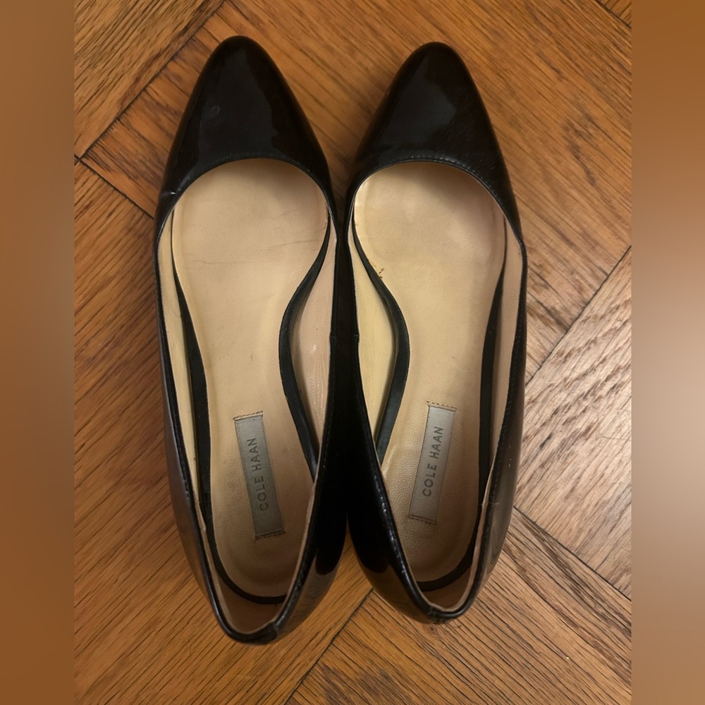 Cole Haan wedge flats size 5m
